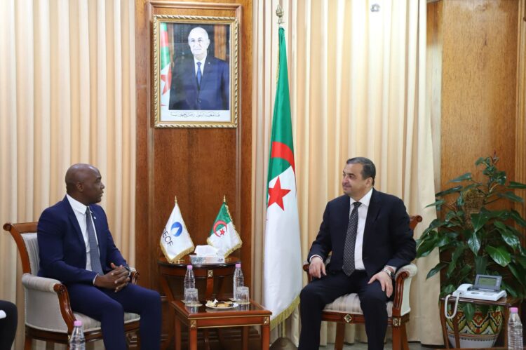 وزير المحروقات الجزائري يبحث أمن إمدادات الغاز العالمي وتعزيز التعاون في منتدى الدول المصدرة