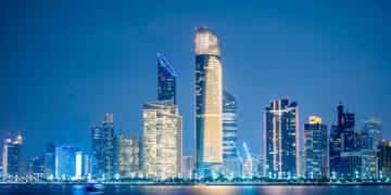 وكالة الطاقة الدولية تتوقع إنتاج الإمارات النفطي يتجاوز 5.2 مليون برميل يومياً في 2027