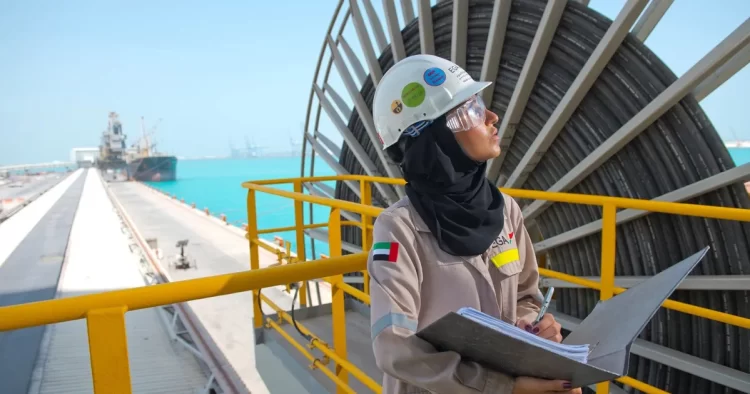 الإمارات العالمية للألمنيوم تعلن تقدم إعادة تشغيل مجمع الطويلة بعد الهجوم الإمارات العالمية للألمنيوم تعلن تقدم إعادة تشغيل مجمع الطويلة بعد الهجوم