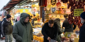 تراجع التضخم السنوي في تركيا إلى 32.11% خلال يونيو 2024