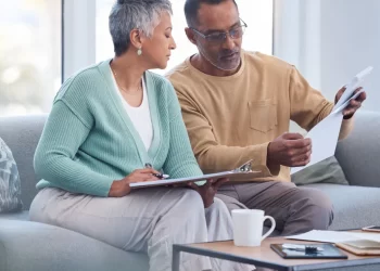أهمية التخطيط المالي المبكر لضمان استقرار المعاش عند التقاعد