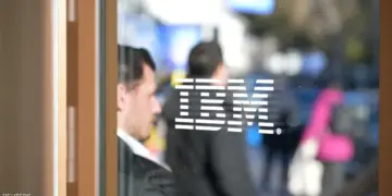 آي بي إم تعلن نتائج دون التوقعات وتخفض تقديرات مبيعات 2026