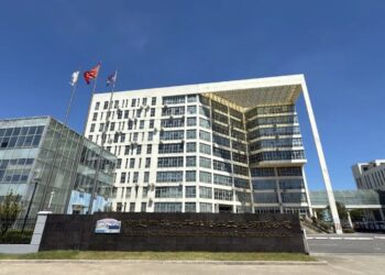 CIMC SOE توقع عقد بناء سفينة LNG بسعة 12 ألف متر مكعب لسنوبيك في 2028