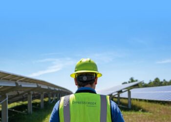 Cypress Creek Energy تطلق مشروع 1.6 جيغاواط طاقة شمسية وبطارية في أركنساس