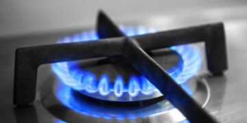 Henry Hub ينخفض إلى 2.888 دولار بسبب تراجع تدفقات LNG والصيف المعتدل 2026