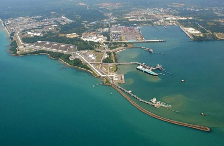 Petronas توقع اتفاقية LNG مع Shizuoka Gas لتوريد 0.84 مليون طن حتى 2039 في سوق JKM Petronas توقع اتفاقية LNG مع Shizuoka Gas لتوريد 0.84 مليون طن حتى 2039 في سوق JKM