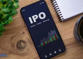 SBI Funds تبيع 1.42% بسعر 574 روبية في طرح أولي بقيمة 11693 كرور