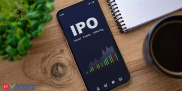SBI Funds تبيع 1.42% بسعر 574 روبية في طرح أولي بقيمة 11693 كرور