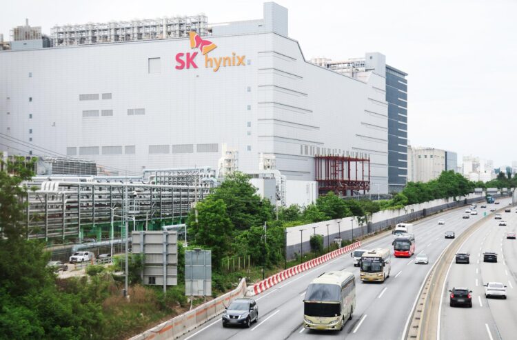 SK hynix تخفض عرض ADR في ناسداك إلى 28.14 مليار دولار SK hynix تخفض عرض ADR في ناسداك إلى 28.14 مليار دولار