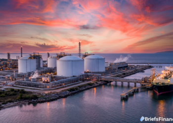 S&P Global تسجل ارتفاع تدفقات رأس المال بسبب حرب إيران وتأثيرات على صادرات LNG الأميركية
