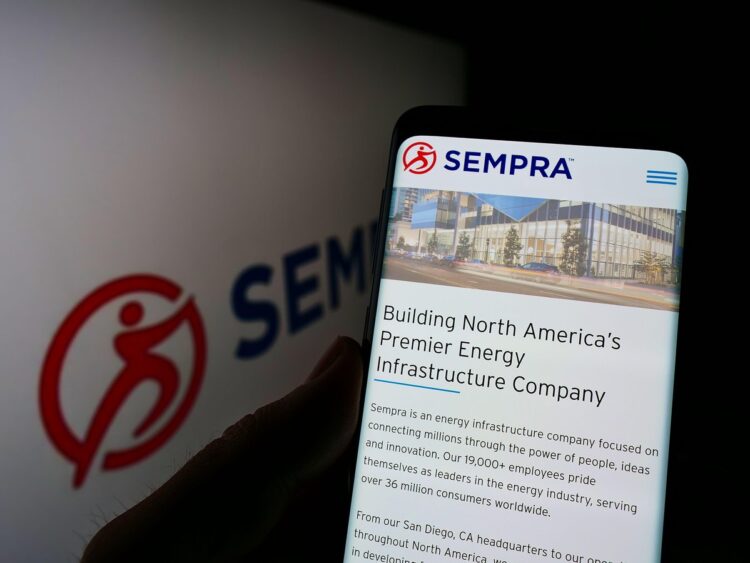 Sempra تكمل شحن أول حمولات الغاز الطبيعي المسال وتؤجل إتمام مشروع ECA إلى الربع الرابع 2026 Sempra تكمل شحن أول حمولات الغاز الطبيعي المسال وتؤجل إتمام مشروع ECA إلى الربع الرابع 2026