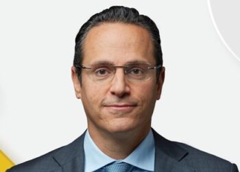 Shell تحقق أرباحاً معدلة بقيمة 9.8 مليار دولار في الربع الثاني بفعل أسعار النفط والإنتاج القياسي في البرازيل
