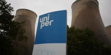 Uniper توقع صفقة شراء 2 مليون طن غاز مسال من كندا لمدة 20 سنة