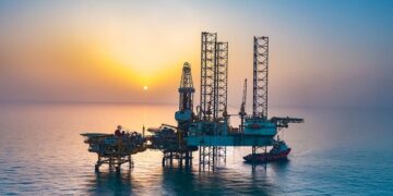 أسعار النفط ترتفع 0.7% في بداية تعاملات يوم في اقتصاد قطر