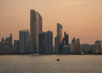 ابوظبي تسجل اعلى عوائد ايجارات للشقق والفلل بنصف 2026