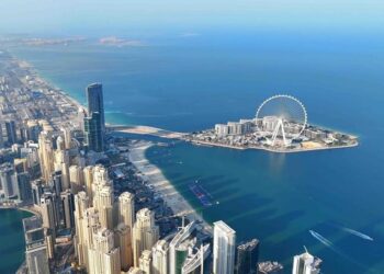ارتفاع إيجارات مكاتب ومستودعات دبي وأبوظبي 13-16% في الربع الثاني 2026