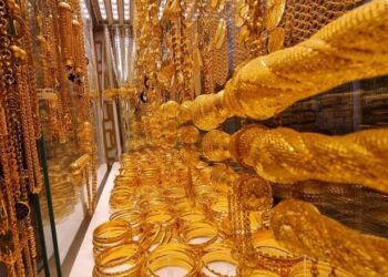 ارتفاع سعر الذهب الفوري إلى 4064 دولاراً للأونصة بدعم بيانات توظيف أميركية ضعيفة وتراجع النفط