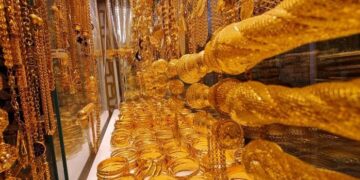 ارتفاع سعر الذهب الفوري إلى 4064 دولاراً للأونصة بدعم بيانات توظيف أميركية ضعيفة وتراجع النفط