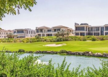 ارتفاع مبيعات الفلل الفاخرة في دبي إلى 5.1 مليار دولار بنصف 2026