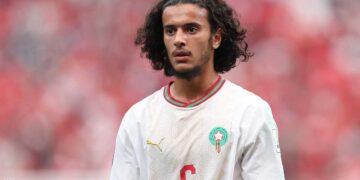 استثمار عالمي محتمل في نجم مغربي عبر عروض بـ100 مليون يورو