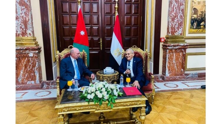 الأردن يعزز دوره في رئاسة لجنتين بالجمعية البرلمانية للاتحاد الأوروبي المتوسط الأردن يعزز دوره في رئاسة لجنتين بالجمعية البرلمانية للاتحاد الأوروبي المتوسط
