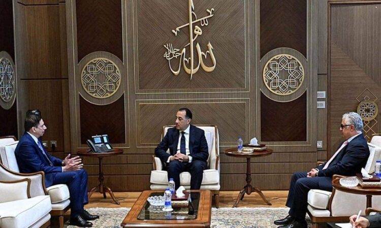 الإمارات تعزز التعاون مع مصر لتوظيف الذكاء الاصطناعي في قطاع البترول الإمارات تعزز التعاون مع مصر لتوظيف الذكاء الاصطناعي في قطاع البترول