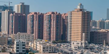 التصرفات العقارية في عجمان تتجاوز 2.94 مليار دولار خلال النصف الأول 2026