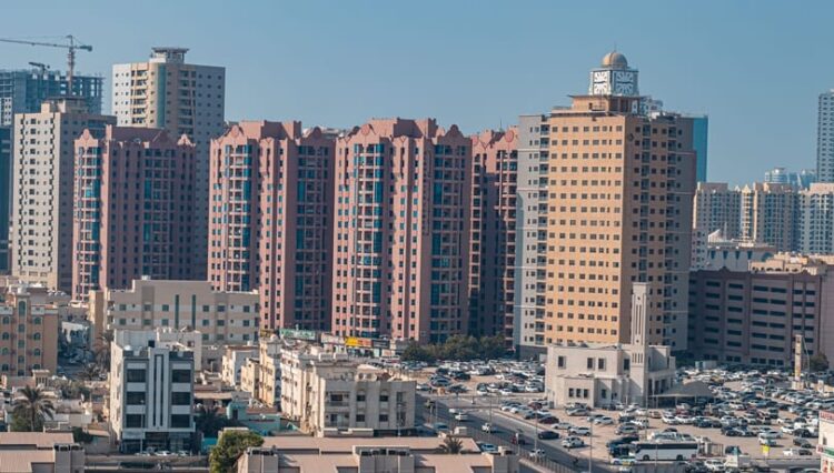 التصرفات العقارية في عجمان تتجاوز 2.94 مليار دولار خلال النصف الأول 2026 التصرفات العقارية في عجمان تتجاوز 2.94 مليار دولار خلال النصف الأول 2026