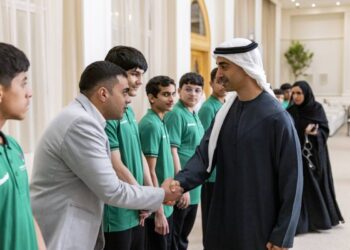 الرياضة في الإمارات تعزز الاقتصاد بتوسع رياضة المصارعة بفضل دعم القيادة