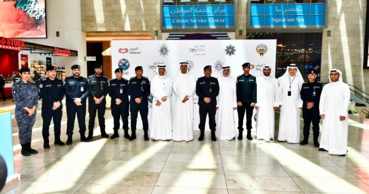 الكويت توسع وتحدث مراكز الخدمة لتحسين الاقتصاد وتسهيل المعاملات الكويت توسع وتحدث مراكز الخدمة لتحسين الاقتصاد وتسهيل المعاملات