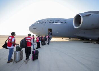 الهلال الأحمر القطري يرسل 24 طناً مساعدات طبية لإغاثة فنزويلا