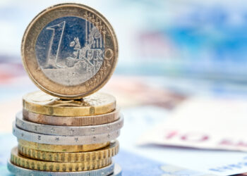 انخفاض العجز الحكومي في منطقة اليورو إلى 3.1% من الناتج المحلي الإجمالي في الربع الأول 2026