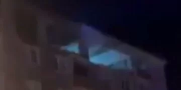 انفجار تمديدات الغاز الطبيعي في شقة بتركيا يودي بحياة شخصين ويتسبب بأضرار جسيمة