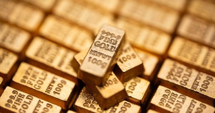 بنك أوف أمريكا يخفض توقعات سعر الذهب الفوري لـ 4360 دولار مع ثقة في الصعود الطويل الأمد بنك أوف أمريكا يخفض توقعات سعر الذهب الفوري لـ 4360 دولار مع ثقة في الصعود الطويل الأمد