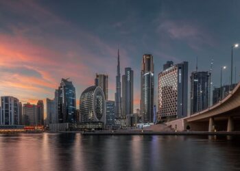 تباين إيجارات المحلات والمكاتب في دبي مع استقرار أسعار البيع بالنصف الأول 2026