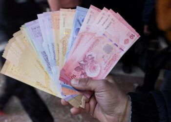 تراجع الدولار الأمريكي مقابل الليرة السورية في السوق الموازية الخميس 2 يوليو 2026