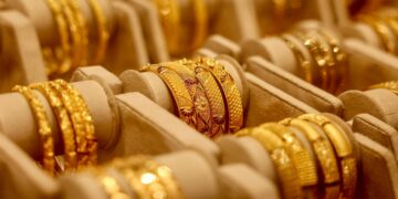 تراجع الذهب الفوري 0.6% إلى 4148.10 دولار مع صعود الدولار الاثنين