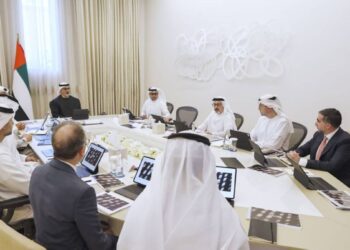 خالد بن محمد يترأس اجتماع مجلس إدارة لعماد لاستعراض الخطط الاستثمارية في أبوظبي