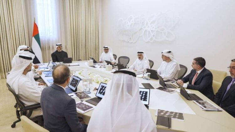 خالد بن محمد يترأس اجتماع مجلس إدارة لعماد لاستعراض الخطط الاستثمارية في أبوظبي خالد بن محمد يترأس اجتماع مجلس إدارة لعماد لاستعراض الخطط الاستثمارية في أبوظبي