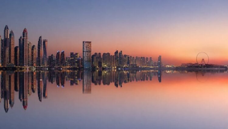 دبي القابضة تسلم أكثر من 106 آلاف منزل وأرض وتخدم 1.3 مليون مقيم دبي القابضة تسلم أكثر من 106 آلاف منزل وأرض وتخدم 1.3 مليون مقيم