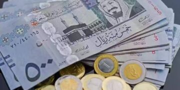 سعر الدولار يثبط ارتفاع الريال السعودي عند 3.75 ريال اليوم