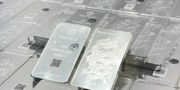 سعر الفضة يرتفع عالمياً إلى 60.49 دولاراً للأونصة مع تعافي السوق