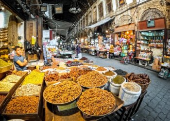 سوريا تخرج من قائمة الدول الأقل دخلاً مع استمرار اقتصاد البقاء للأسر
