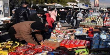 سوريا تواجه تضخمًا مستمرًا يضغط على المعيشة والاستثمار والإنتاج