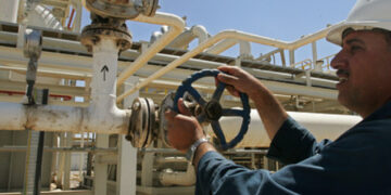 شركة Basra Oil ترفع الإنتاج إلى الطاقة الكاملة في حقول جنوب العراق بمقدار 1.5 مليون برميل يومياً