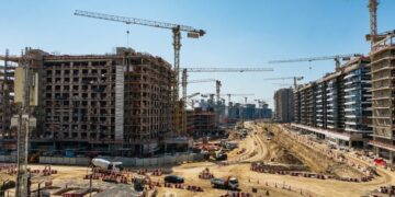 عزيزي تتصدر مبيعات التطوير العقاري في دبي بـ872 مليون دولار يونيو