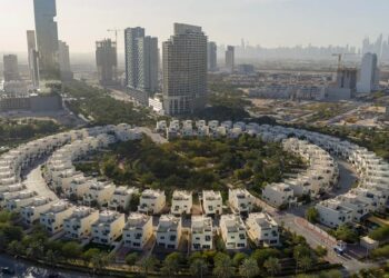 مبيعات المحلات التجارية في دبي ترتفع 145% بقيمة مليار دولار في النصف الأول 2026