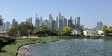 مبيعات عقارات دبي ترتفع 6.9% إلى 9.5 مليار دولار في يوليو 2026