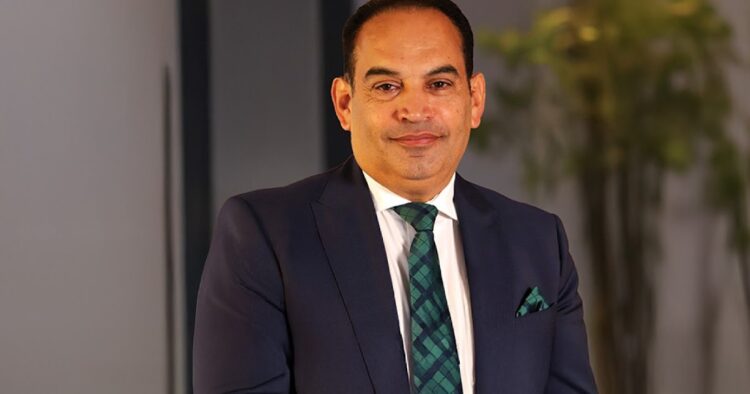 محمد مطاوع: الإدارة الفندقية تعزز قيمة أصول العقارات في العين السخنة محمد مطاوع: الإدارة الفندقية تعزز قيمة أصول العقارات في العين السخنة
