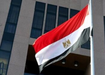 مصر تدين الاعتداءات الإيرانية على الكويت وتدعو لخفض التصعيد